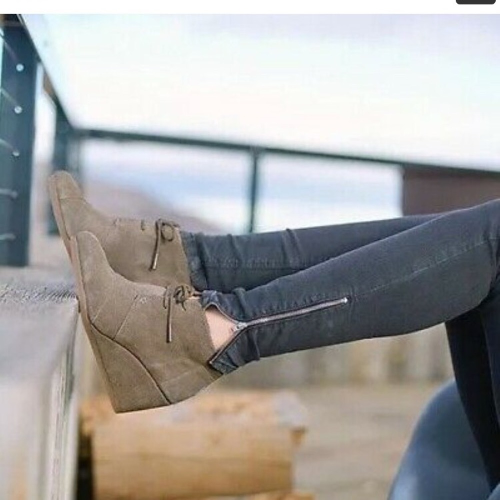 Toms Desert Wedge Suede Ankle Booties